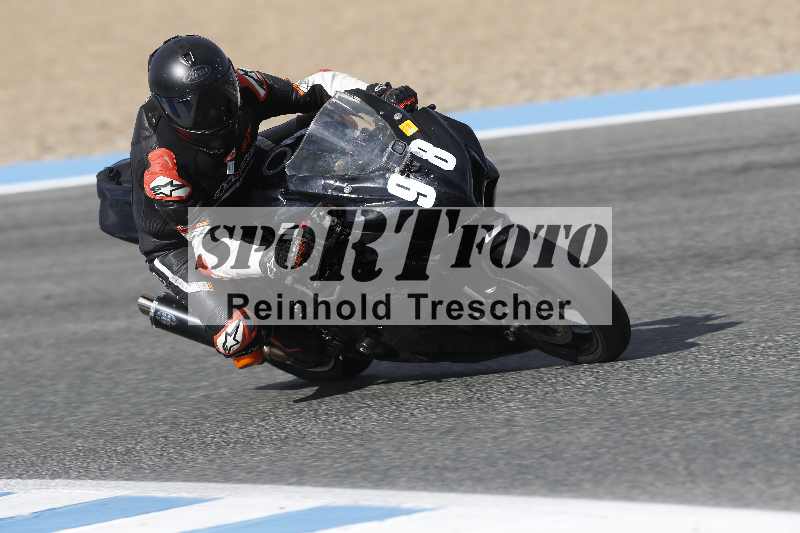 Archiv-2025/01 24.-27.01.2025 Moto Center Thun Jerez/gruen-green/98